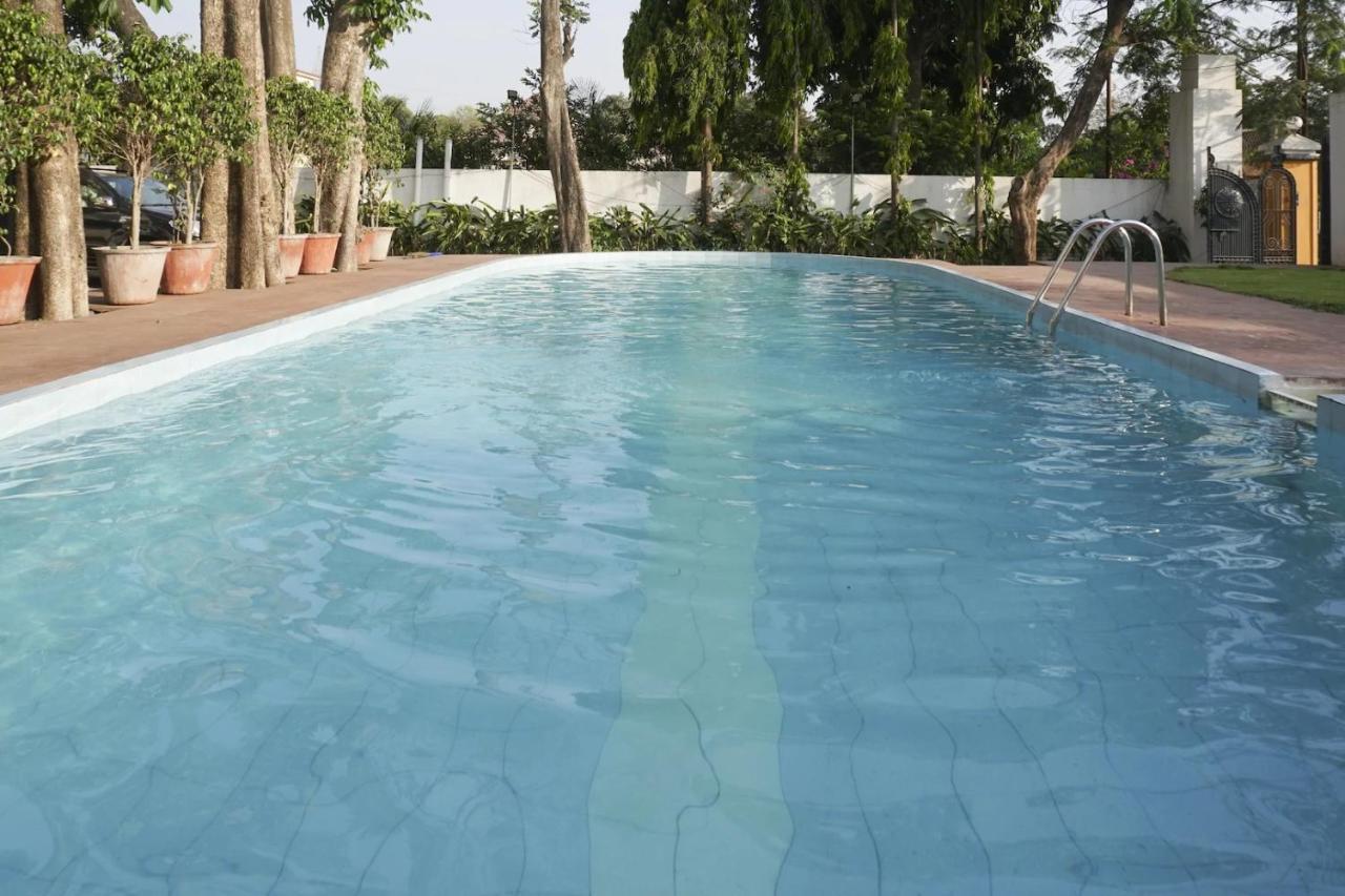 Sunshine Resort Lonavala Esterno foto