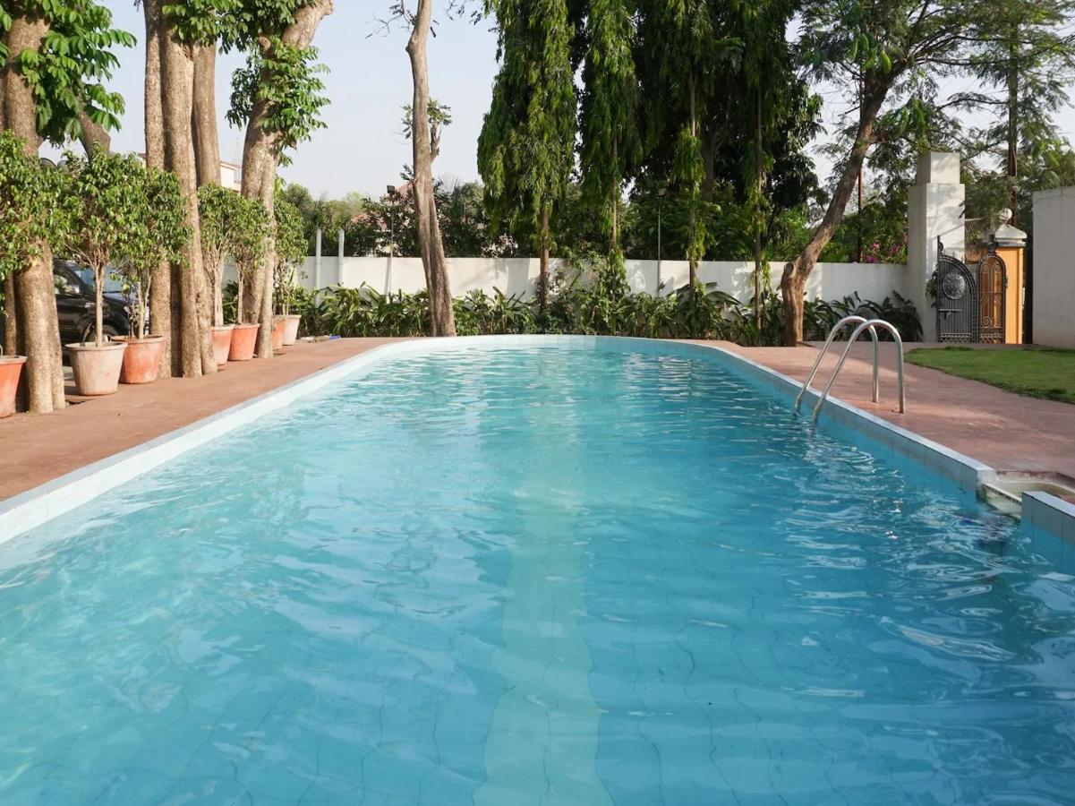 Sunshine Resort Lonavala Esterno foto