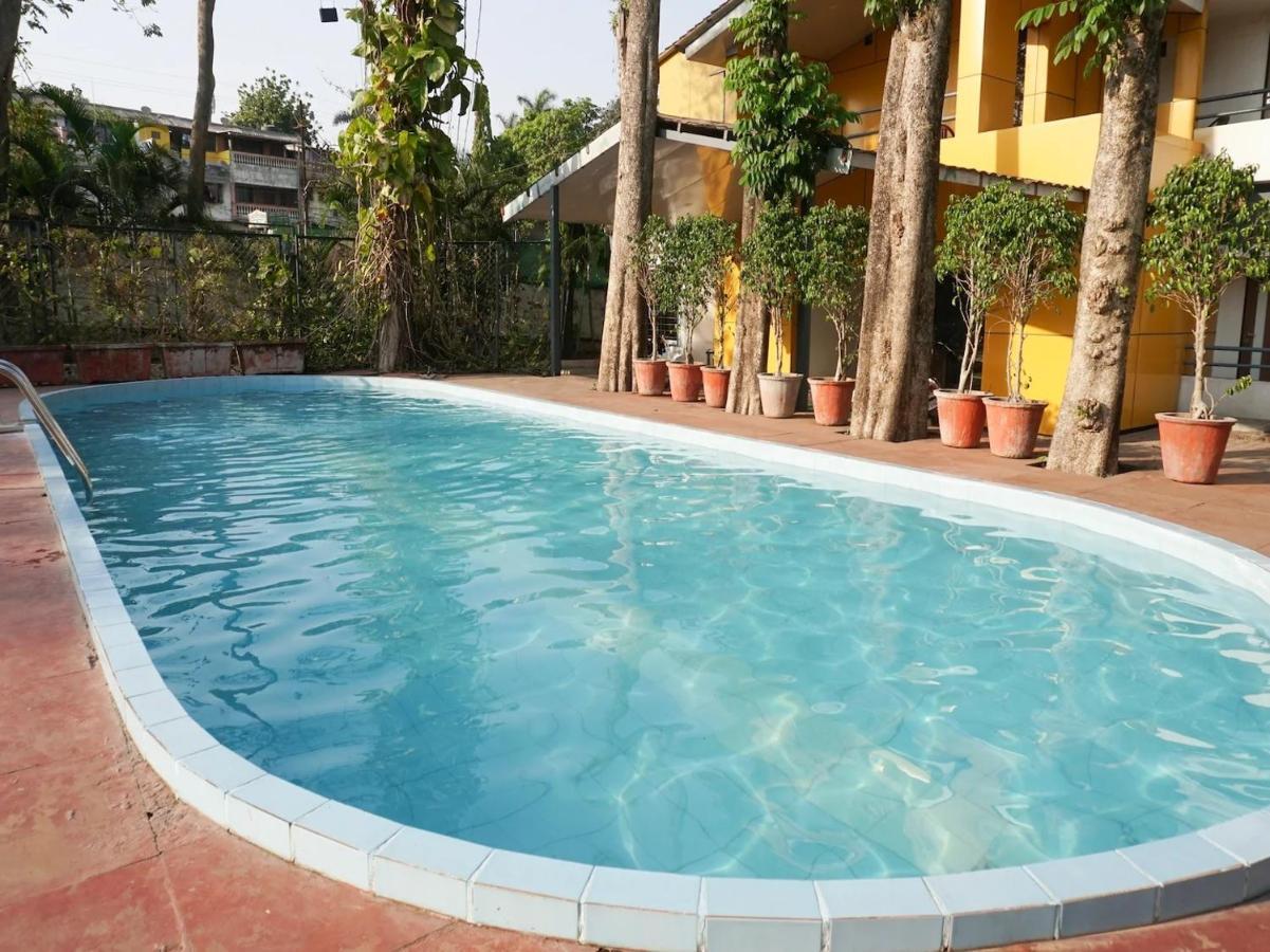 Sunshine Resort Lonavala Esterno foto