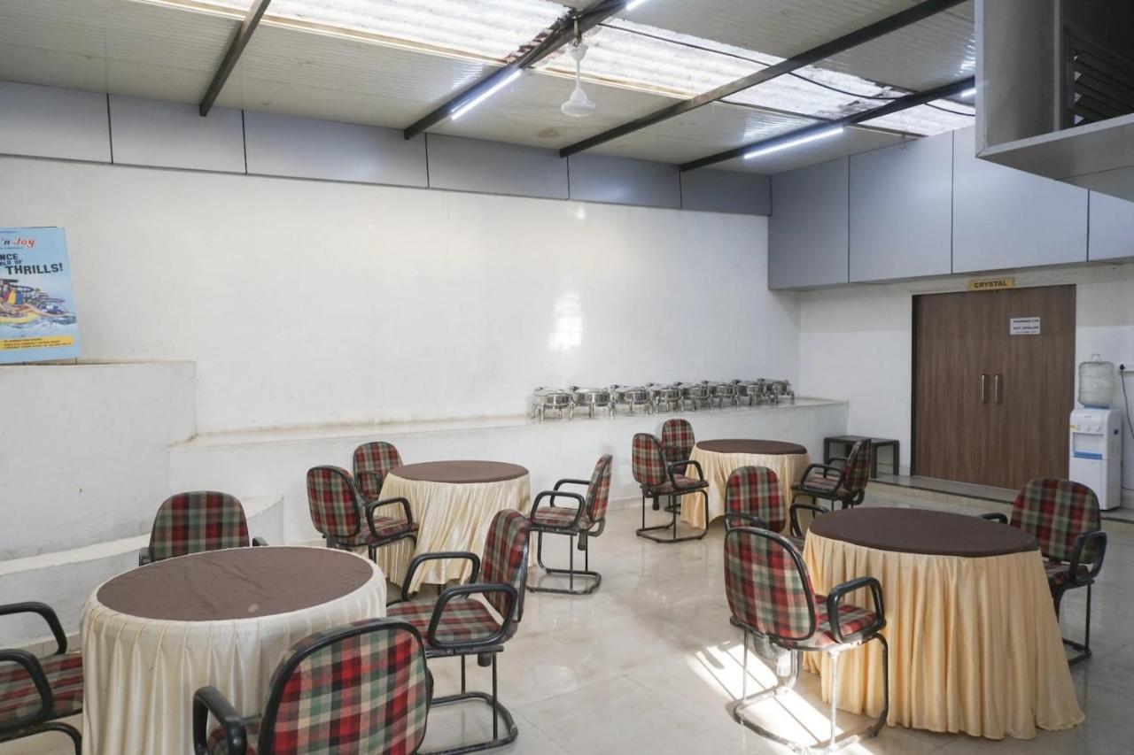 Sunshine Resort Lonavala Esterno foto