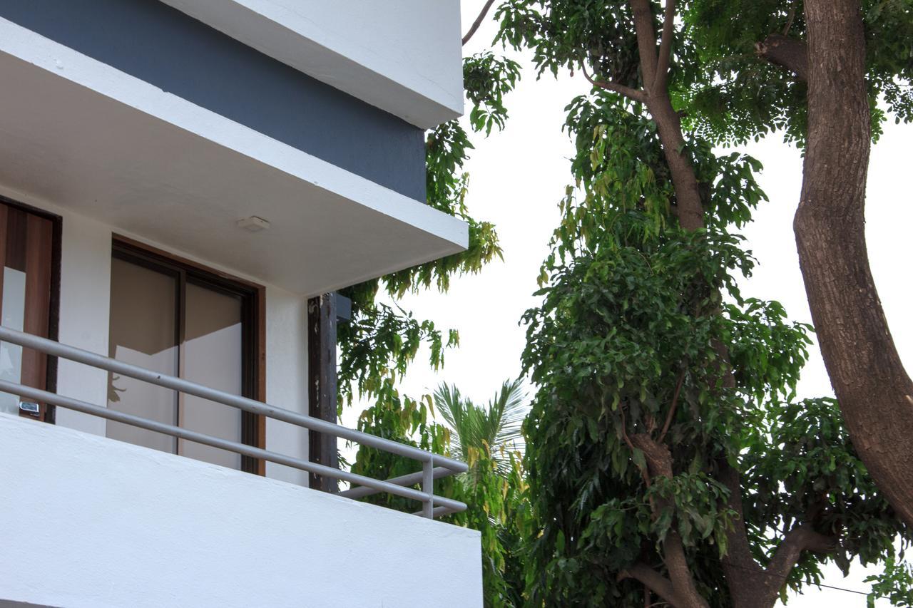 Sunshine Resort Lonavala Esterno foto