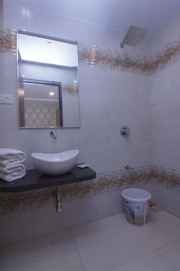 Sunshine Resort Lonavala Esterno foto