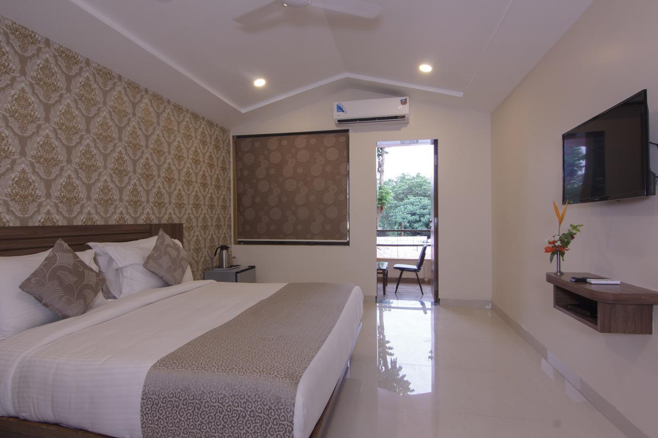 Sunshine Resort Lonavala Esterno foto